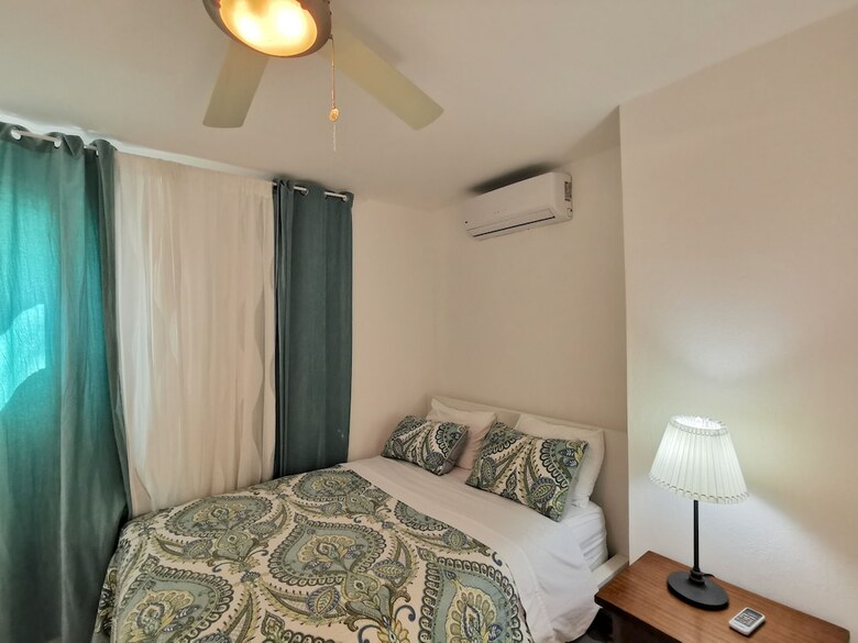Villa Los Corales Tropical Beach Resort & Spa