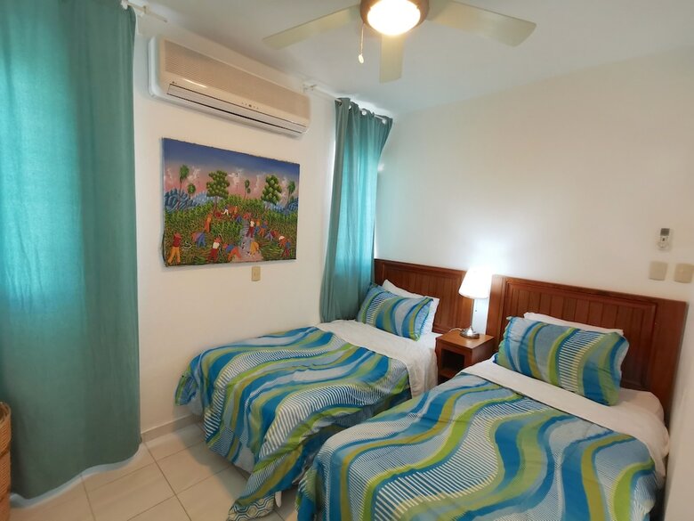 Villa Los Corales Tropical Beach Resort & Spa