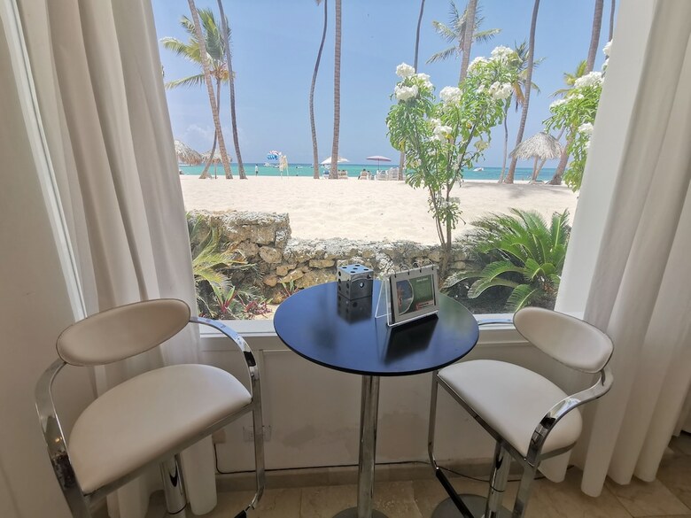 Villa Los Corales Tropical Beach Resort & Spa