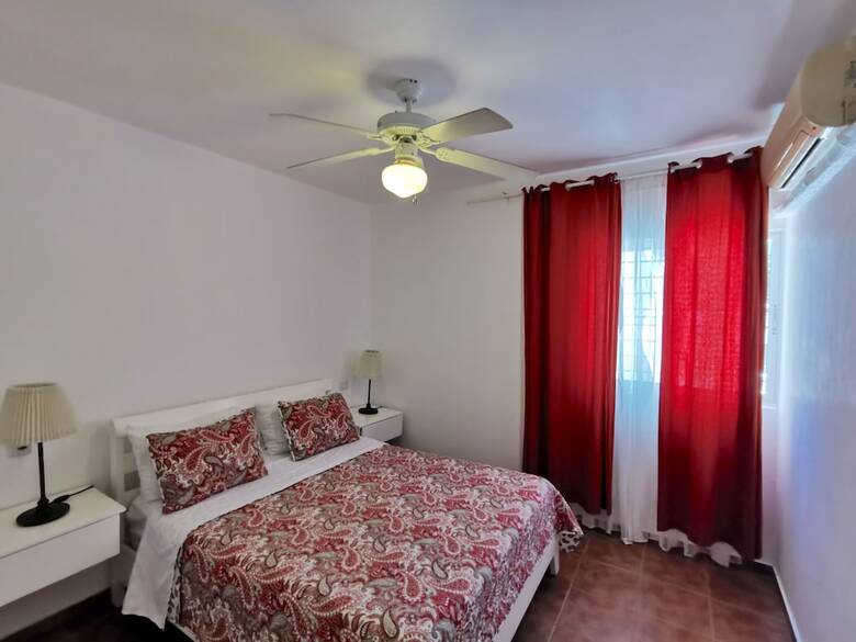 Villa Los Corales Tropical Beach Resort & Spa
