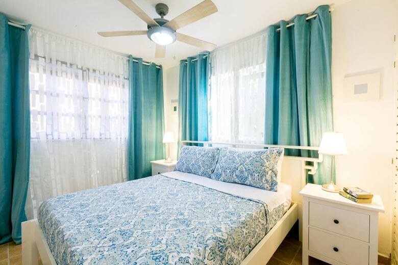 Villa Los Corales Tropical Beach Resort & Spa
