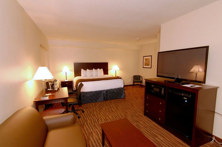 Hotel Cobblestone Inn & Suites - Fort Madison