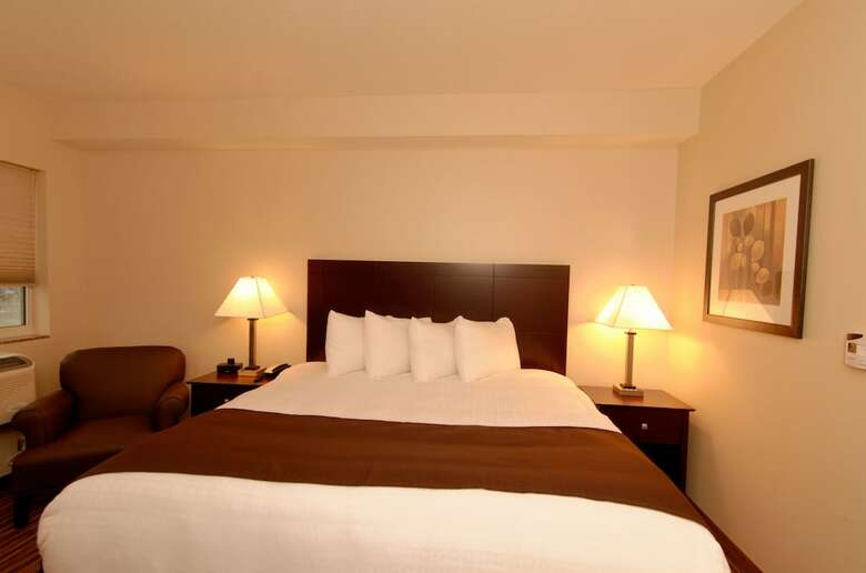 Hotel Cobblestone Inn & Suites - Fort Madison
