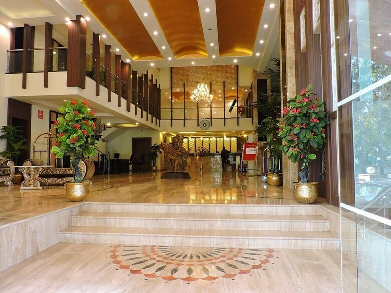 Devashish Hotel