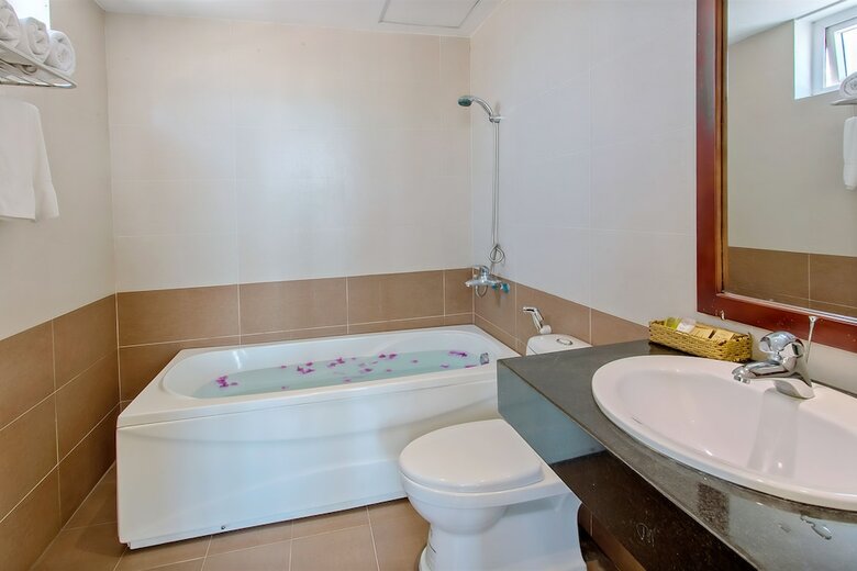 Gia Linh Hotel