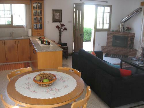 Zena Holiday Villa