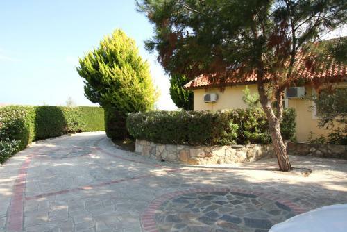Alonia Villas