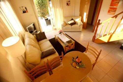 Alonia Villas