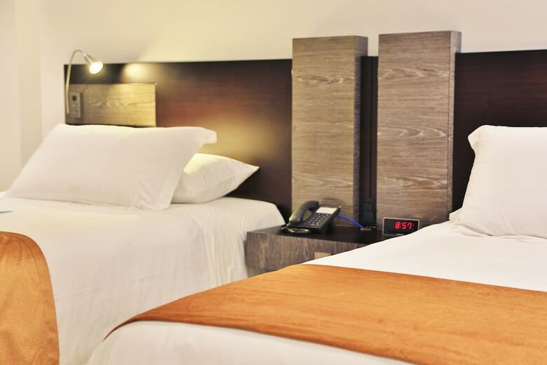Hotel Washington Plaza By Sercotel
