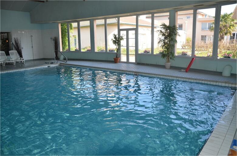 Hotel Espace L�onard de Vinci