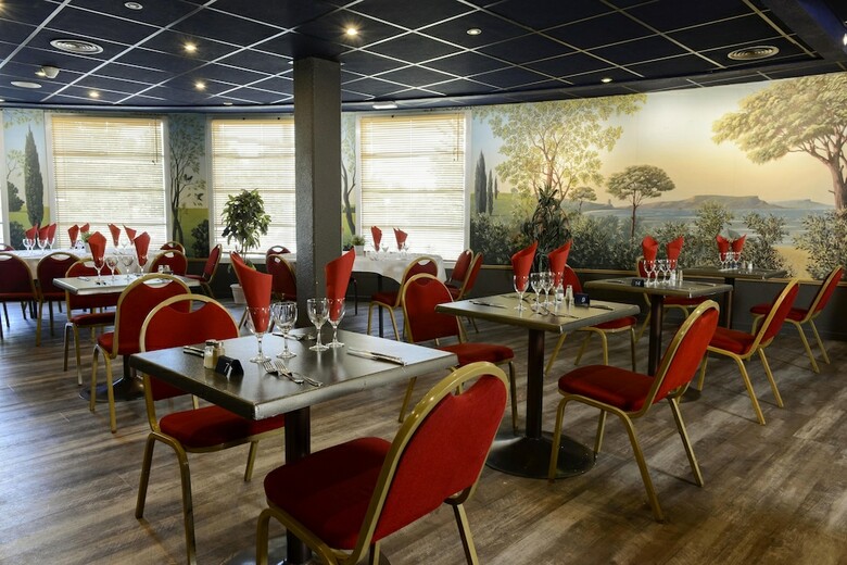 Hotel Espace L�onard de Vinci