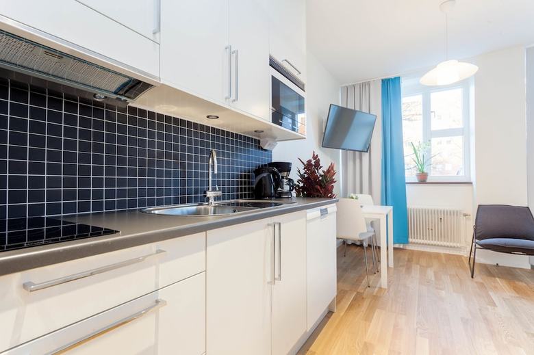 Apartdirect Solna