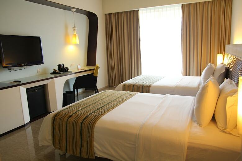 Sensa Hotel