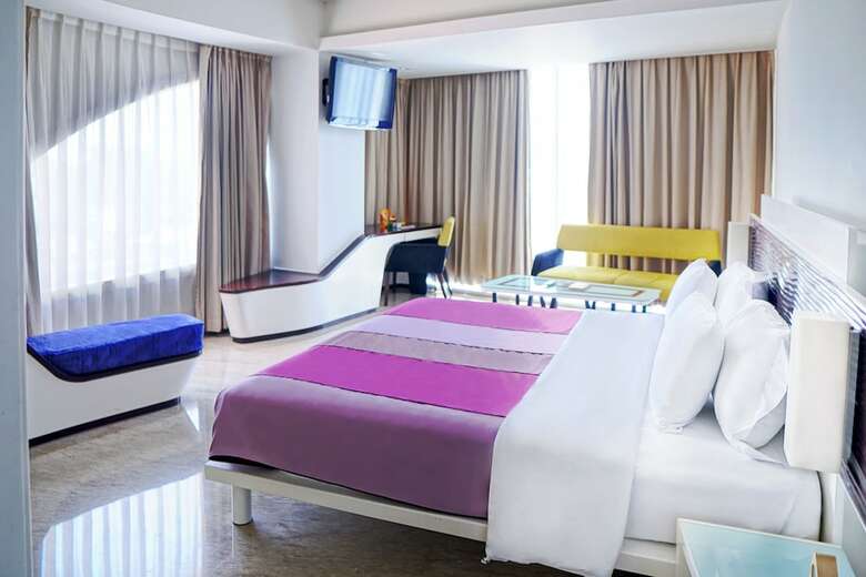Sensa Hotel