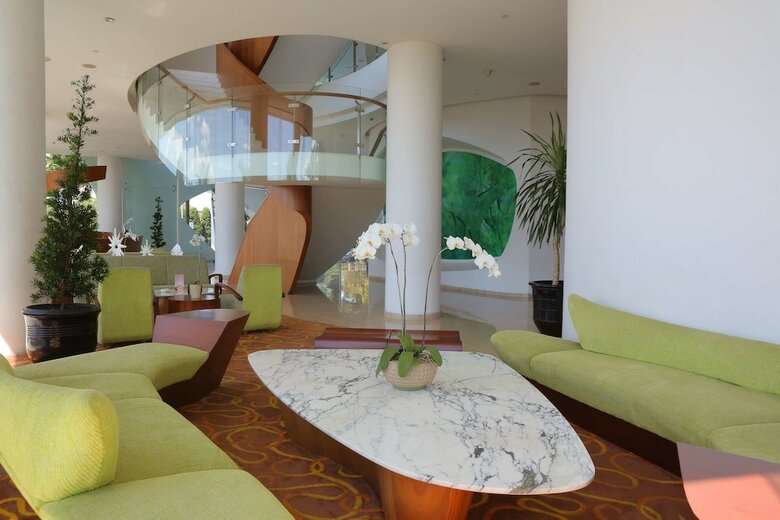Sensa Hotel