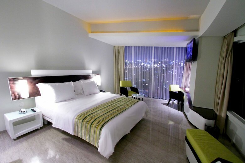 Sensa Hotel