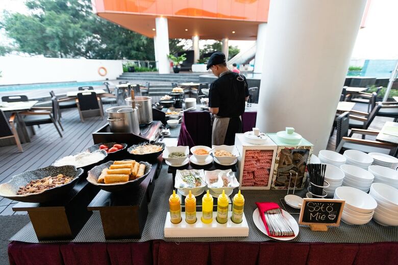 Sensa Hotel