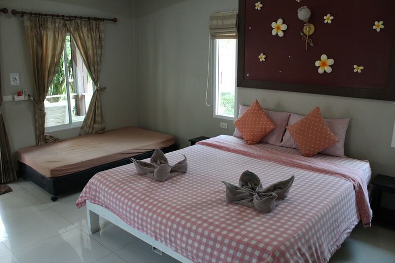 Hotel Bee Orchid Pool Villa