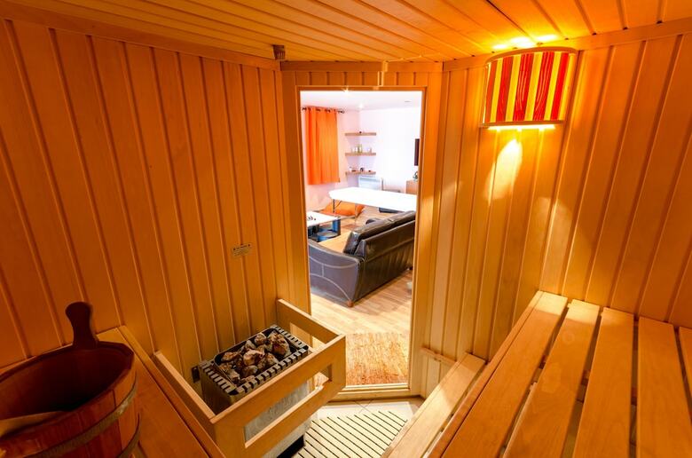 Aparthotel Estate Kares