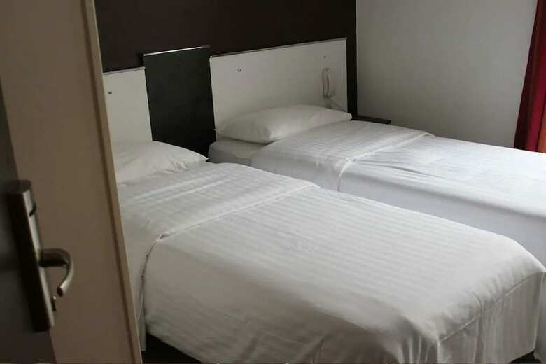 Hotel Royal Wagram