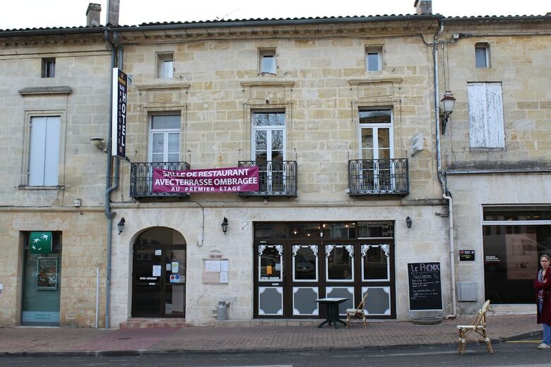 Posada H�tel Restaurant Le Ph�nix