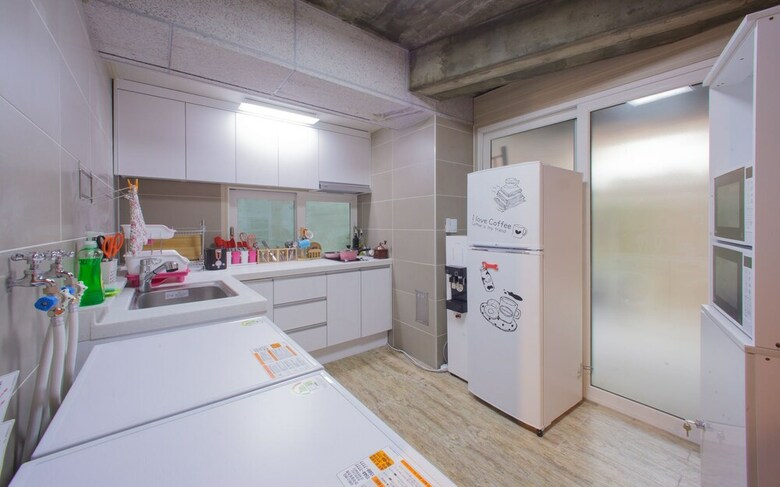 Hostal Kw Hongdae Line Hostel