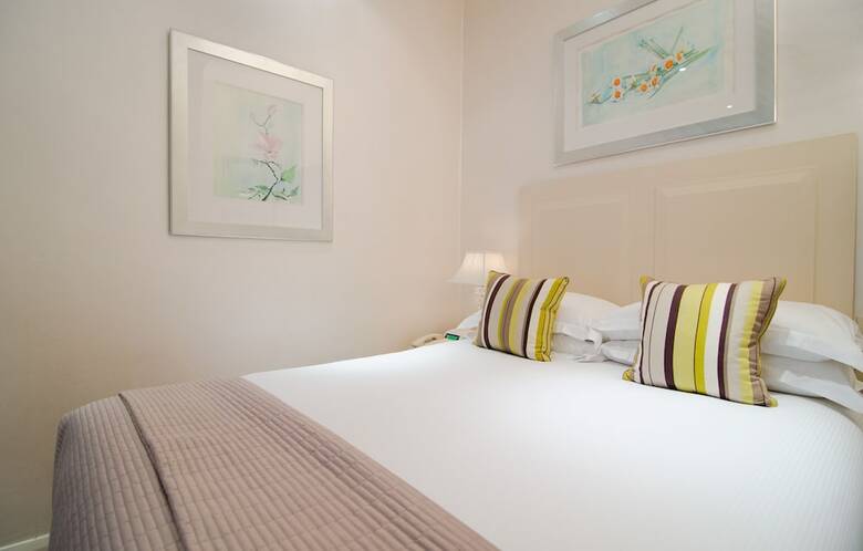 Beaufort Hotel