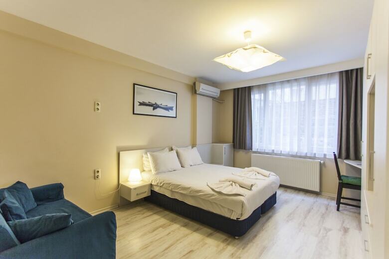 Cimen Apartments