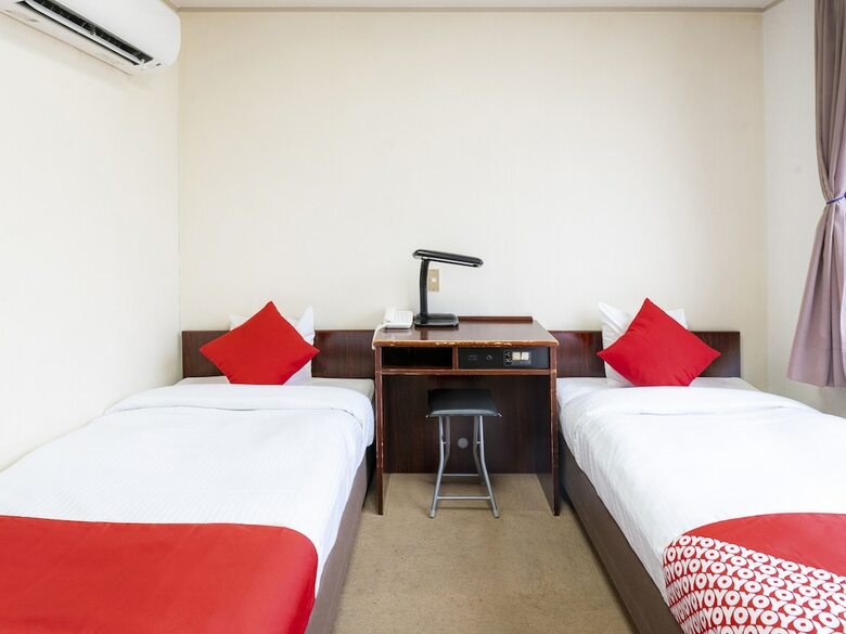 Oyo Business Hotel Suehiro Matsuyama