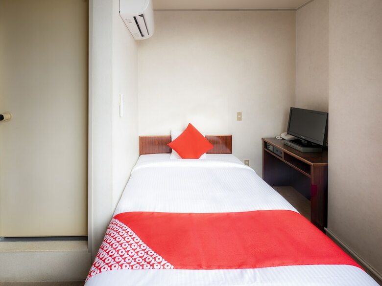Oyo Business Hotel Suehiro Matsuyama