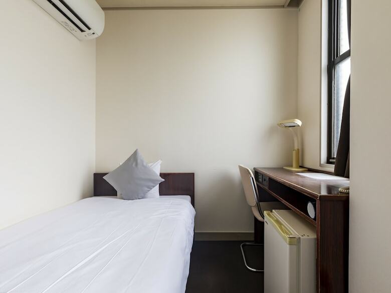 Oyo Business Hotel Suehiro Matsuyama