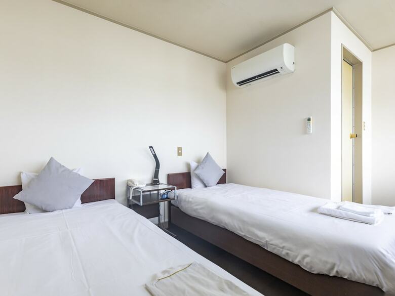 Oyo Business Hotel Suehiro Matsuyama