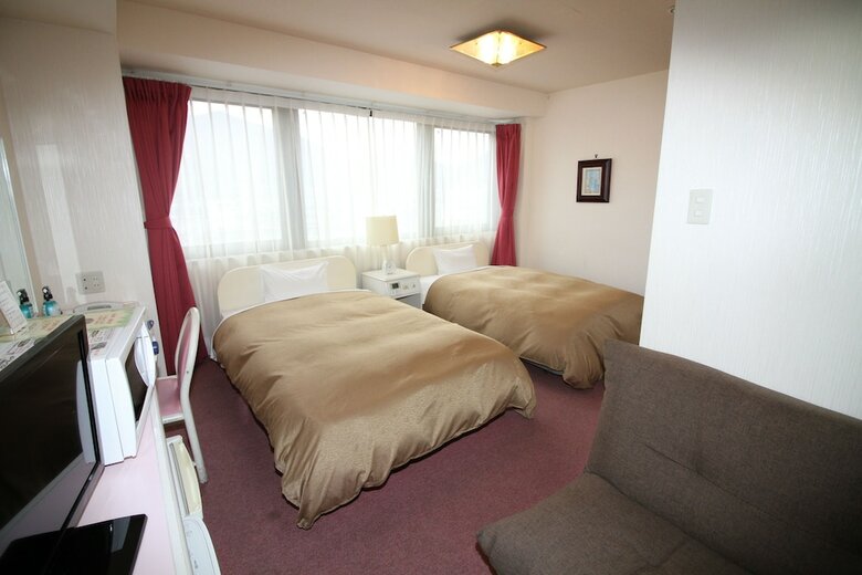 Mihara City Hotel
