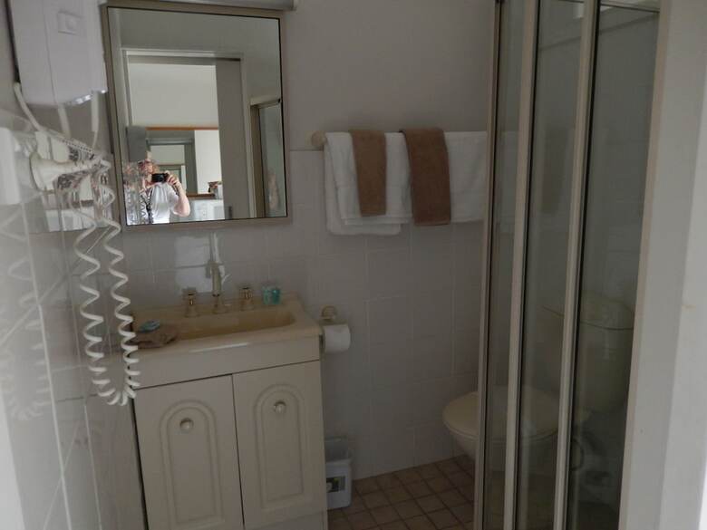 Pioneer Way Motel