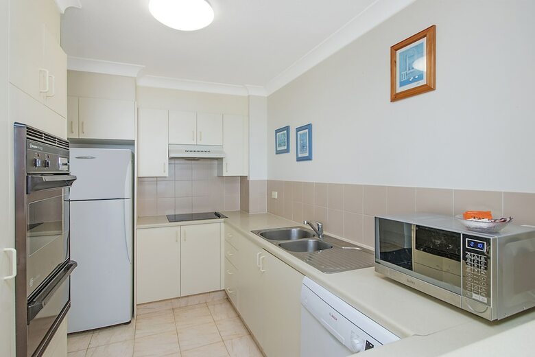 Apartamentos Meridian Tower