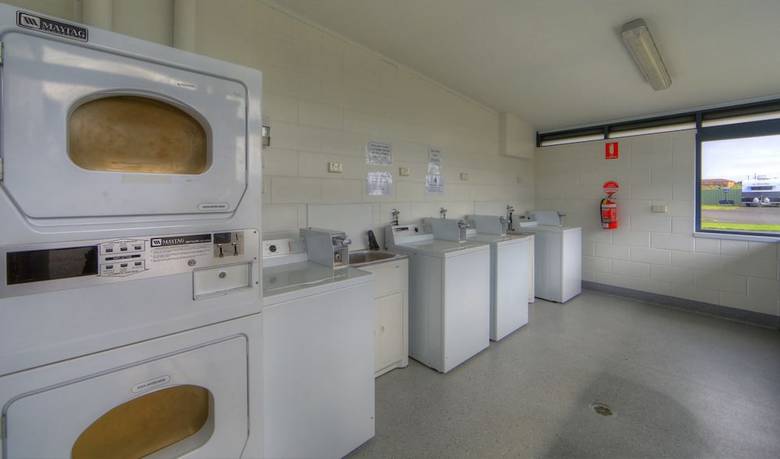 Low Head Tourist Park - Caravan Park