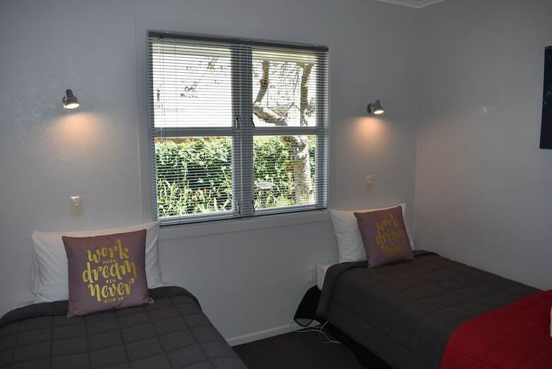 Coastal Motor Lodge