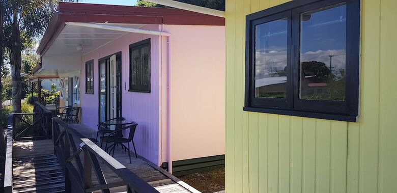 Coastal Motor Lodge