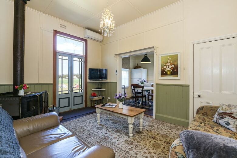 Freshwater Creek Cottages And Farm Stay