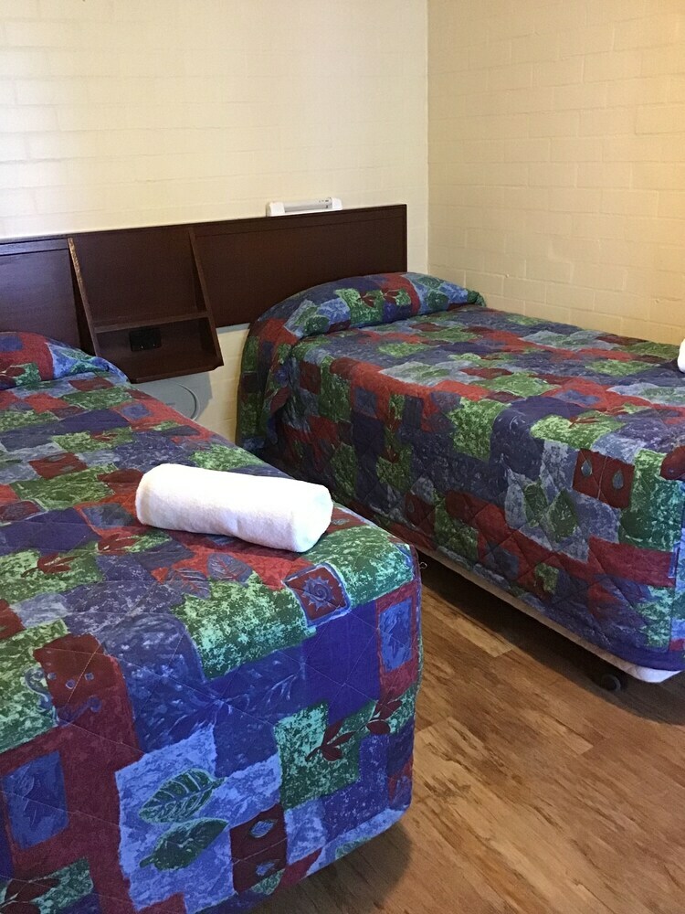 Bayview Motel