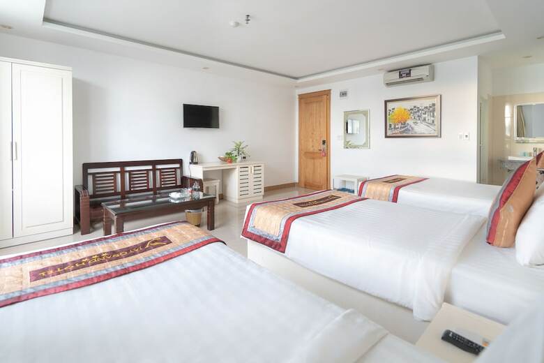 Jay Grand Hotel