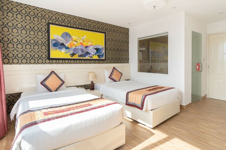 Jay Grand Hotel