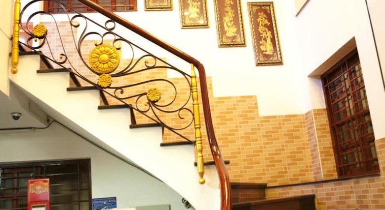 Hung Anh Hotel