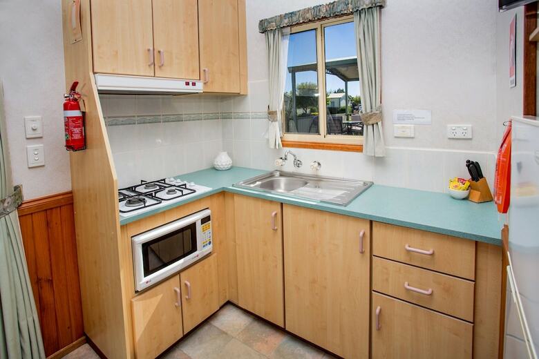 Cabana Big 4 Nrma Warrnambool Riverside Holiday Park