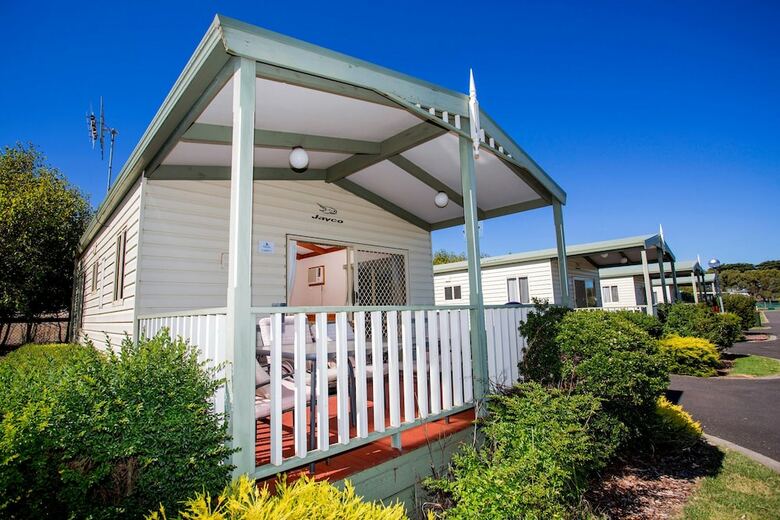 Cabana Big 4 Nrma Warrnambool Riverside Holiday Park