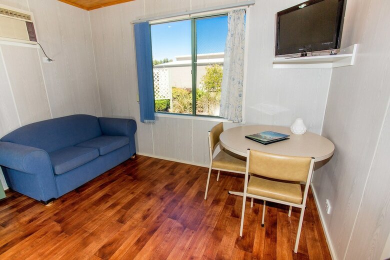 Cabana Big 4 Nrma Warrnambool Riverside Holiday Park