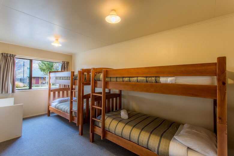 Motel Queenstown Top 10 Holiday Park