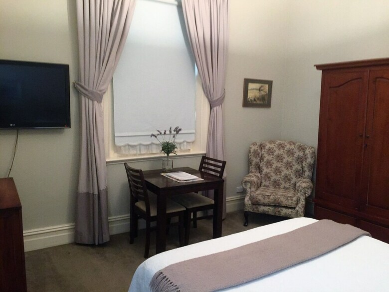Hotel Arundel's Boutique Accommodation