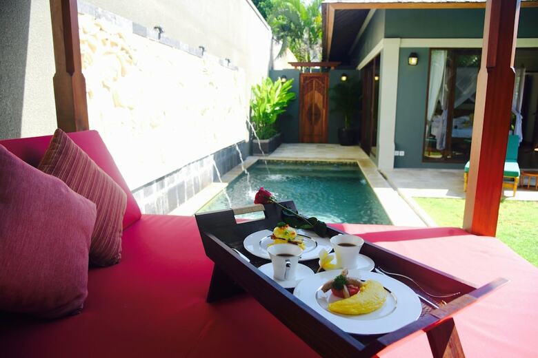 Villa The Shanti Residence, Nusa Dua