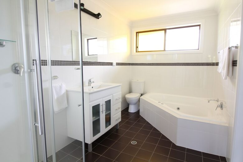 Hotel Snowy Mountains Resort And Function Centre